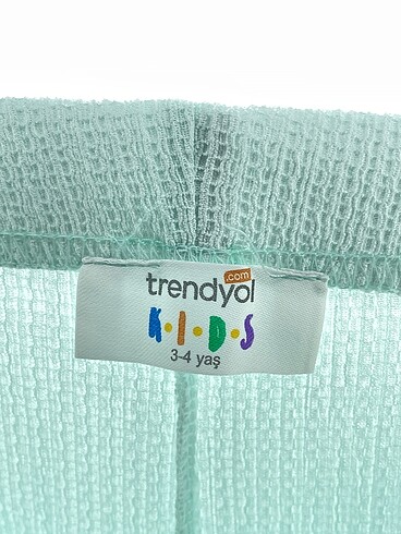 universal Beden Trendyol & Milla Takım Elbise %70 İndirimli.