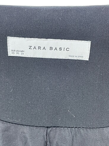 xs Beden siyah Renk Zara Blazer %70 İndirimli.