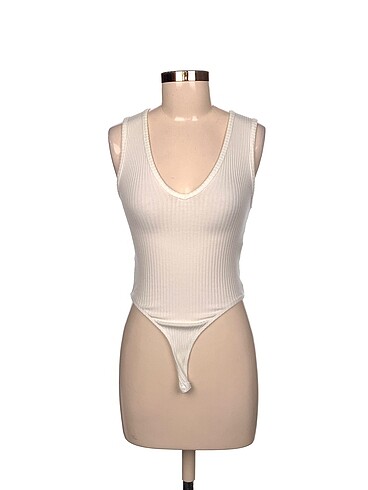 Zara Bluz %70 İndirimli.