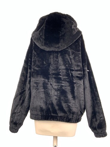 LC Waikiki Sahte Kürk %70 İndirimli. - Görsel 3