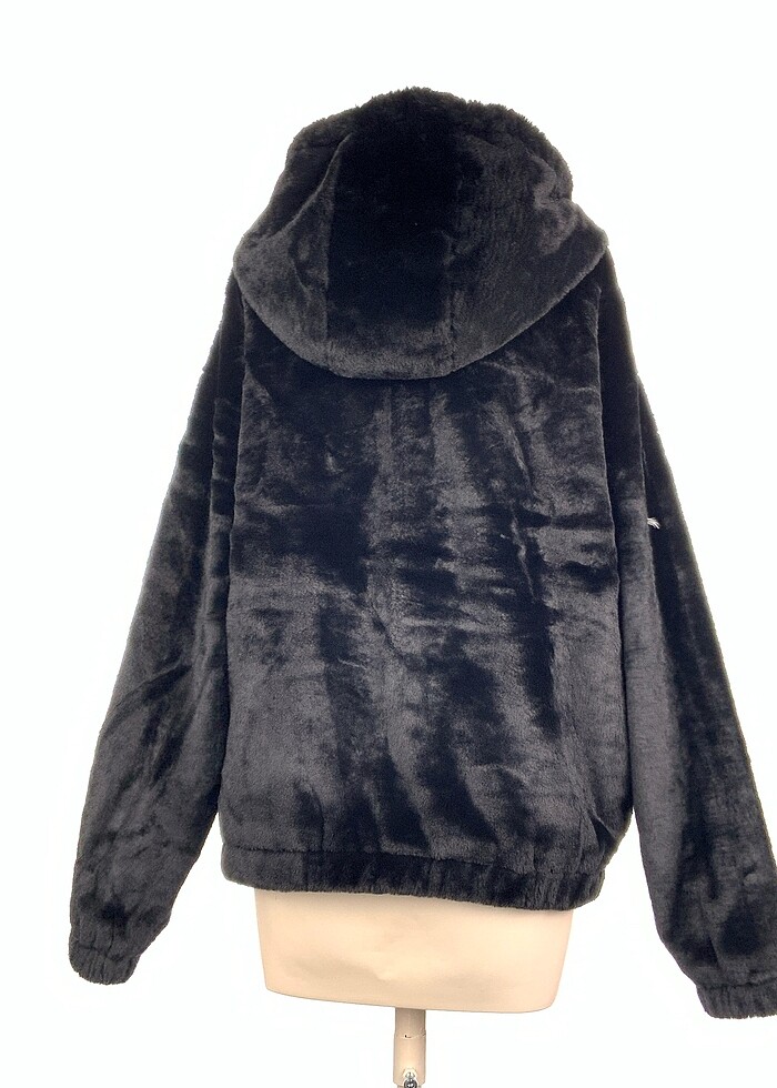 LC Waikiki Sahte Kürk %70 İndirimli. - Görsel 3