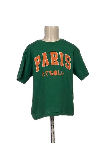 Zara T-shirt %70 İndirimli.
