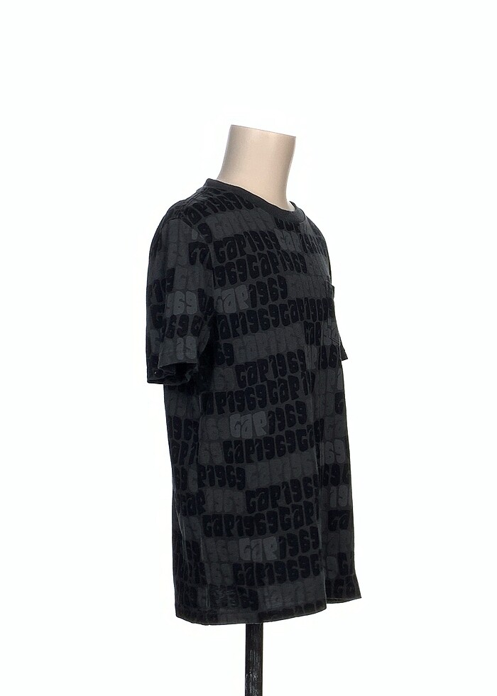 Gap T-shirt %70 İndirimli. - Görsel 2