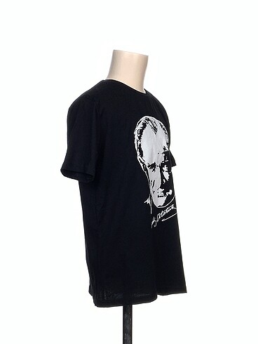 LC Waikiki T-shirt %70 İndirimli. - Görsel 2