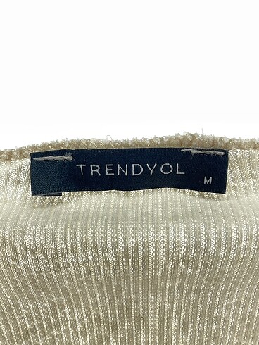 m Beden çeşitli Renk Trendyol & Milla Bluz %70 İndirimli.