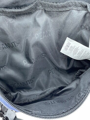Beden Eastpak Çapraz Çanta %70 İndirimli.