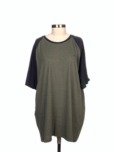 Vintage Love T-shirt %70 İndirimli.
