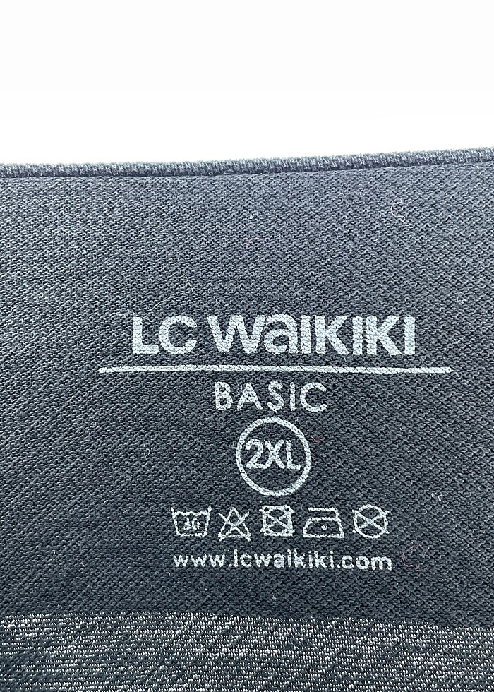 LC Waikiki T-shirt %70 İndirimli. - Görsel 4