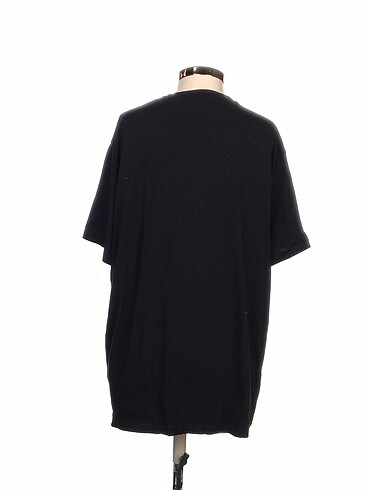 H&M T-shirt %70 İndirimli. - Görsel 3