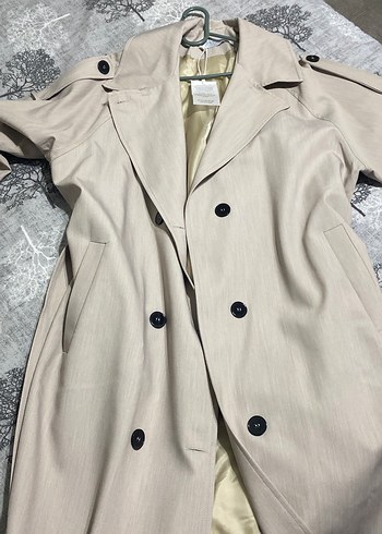 Bej Kuşaklı Kadın Trençkot - Görsel 3