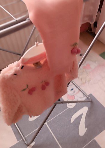 Pembe Bebek takim