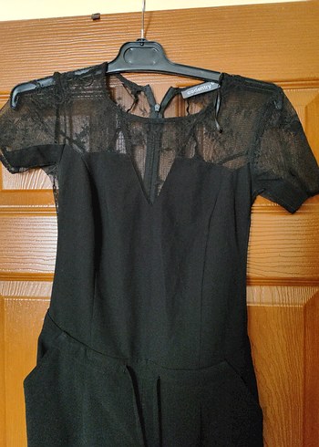 Siyah Dantelli Kısa Kollu Uzun Tulum - Görsel 4