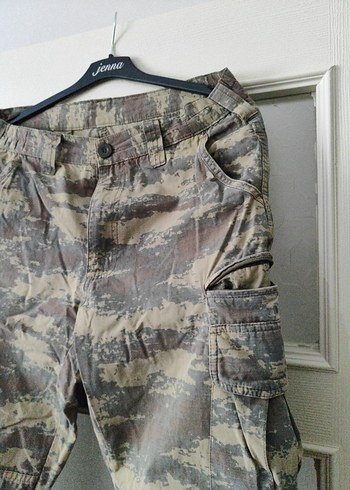 Kemerli Kamuflaj Mini Erkek Şort - Görsel 4