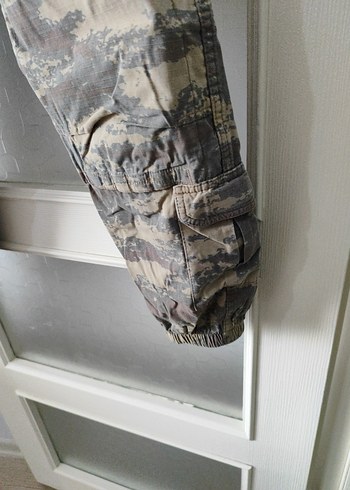 Kemerli Kamuflaj Mini Erkek Şort - Görsel 6