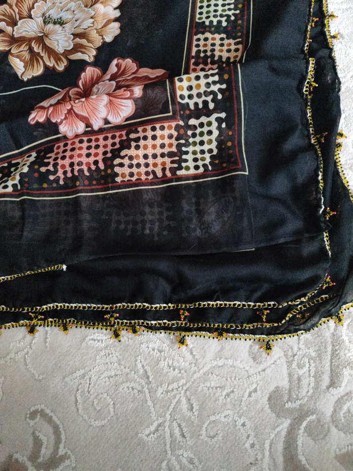 Dantel Detaylı Çok Renkli Kadın Fular - Görsel 3