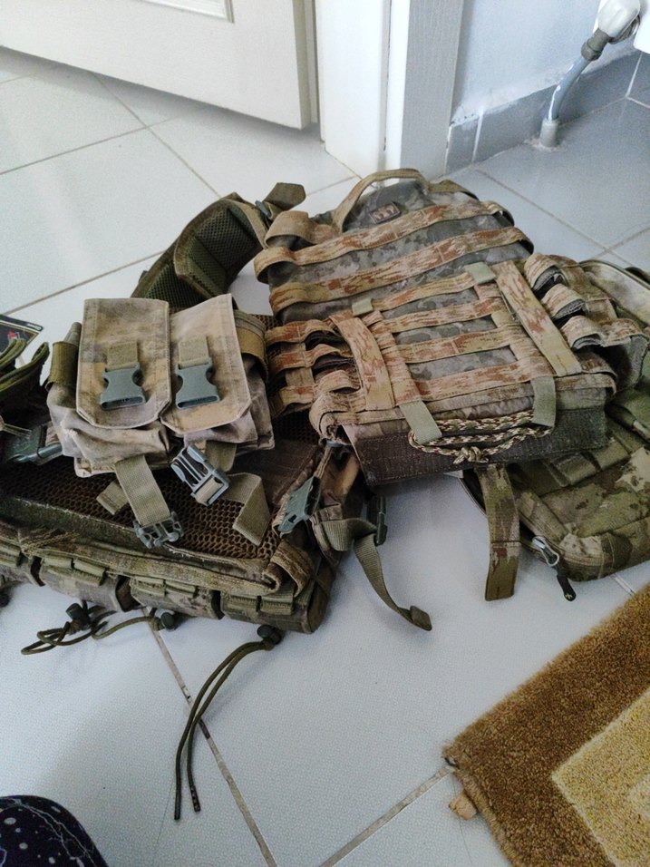 Kamuflaj Desenli Kemerli Erkek Yelek - Görsel 4