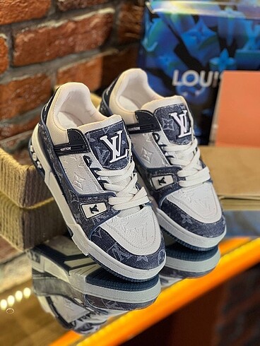 Louis Vuitton spor ayakkabı