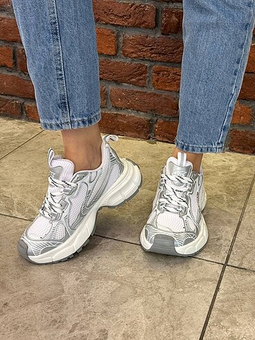 Balenciaga Balenciaga