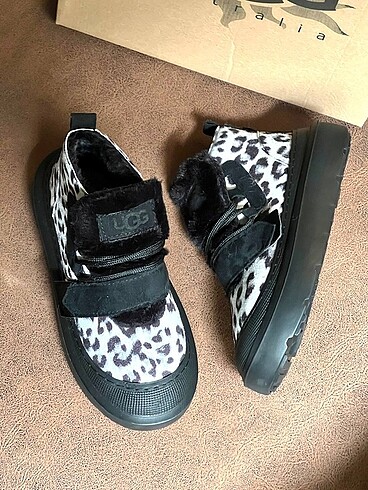 37 Beden Leopar ugg