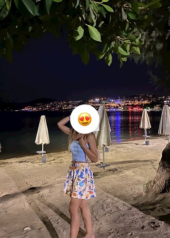 Çiçekli kadın mini yazlık etek