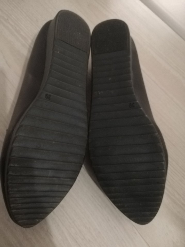 Siyah Tokalı Kadın Topuklu Düz Ayakkabı - Görsel 3