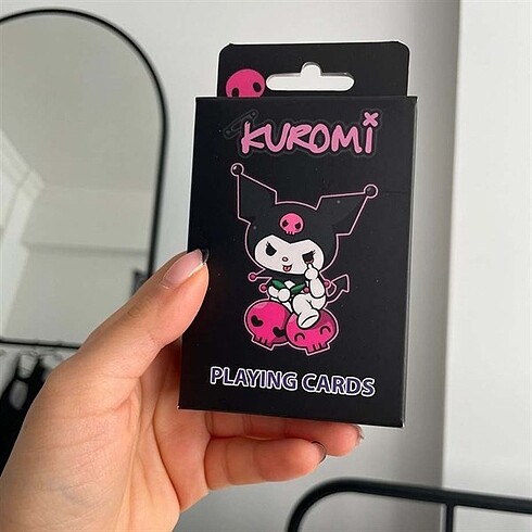 universal Beden Kuromi İskambil Kağıdı