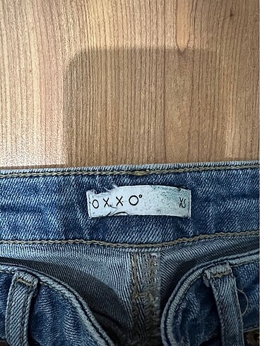 xs Beden Oxxo Yırtık Jean
