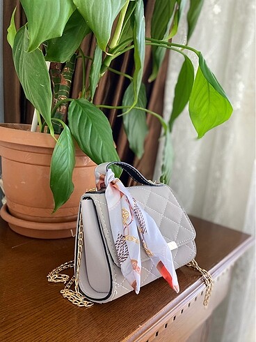 Diğer fularlı güncel model uygun fiyat