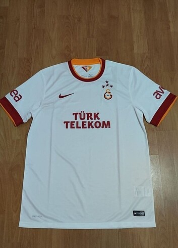  Erkek Galatasaray forması 