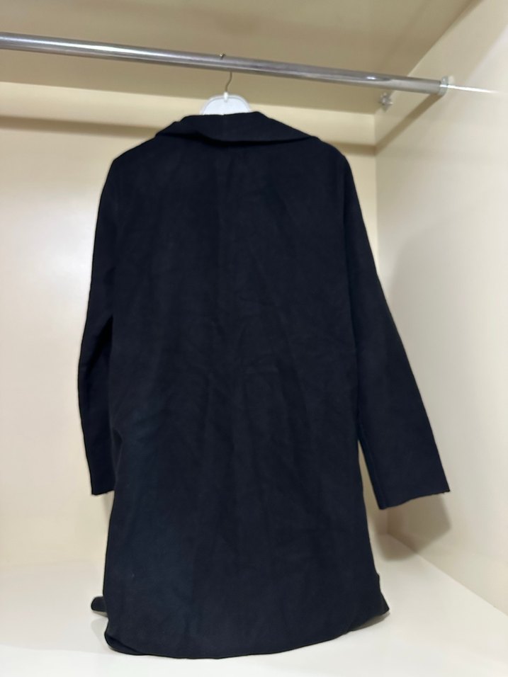 Drapeli Siyah Uzun Kadın Keten Kaban - Görsel 2