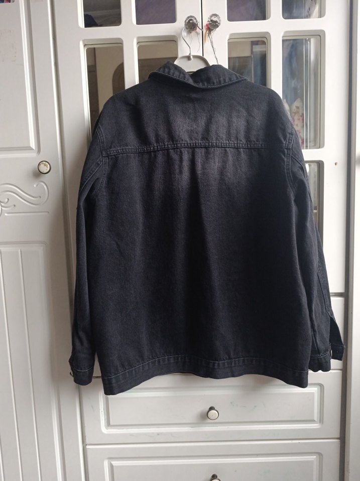 Siyah Düğmeli Kadın Denim Ceket - Görsel 3