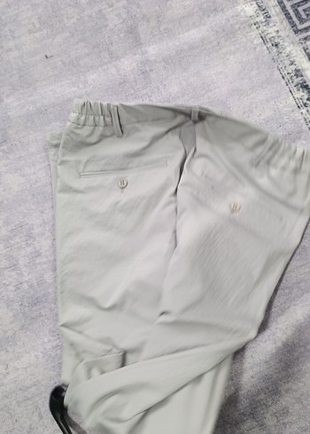 Kadın Siyah Pilili Kumaş Pantolon - Görsel 4