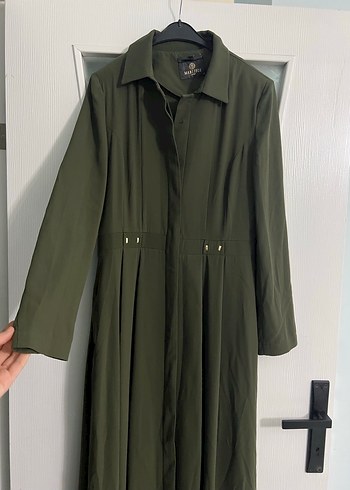 Düğmeli Uzun Kadın Ferace- Haki - Görsel 2