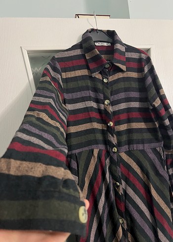 Çok Renkli Çizgili Uzun Kadın Elbise - Görsel 2