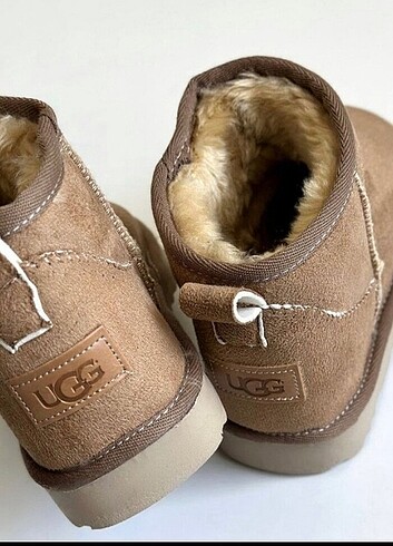 Ugg bot 