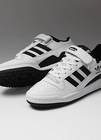 Adidas forum low 