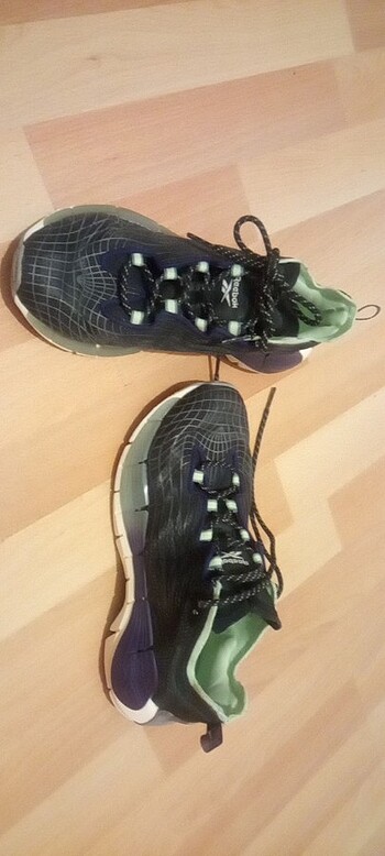 Reebok zig
