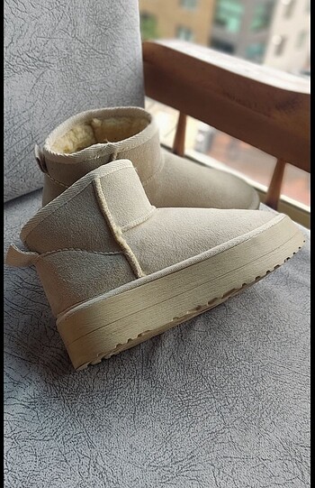 UGG MİNİ