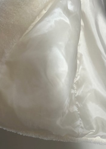 Beyaz Peluş Kadın Midi Kaban astarlı - Görsel 3