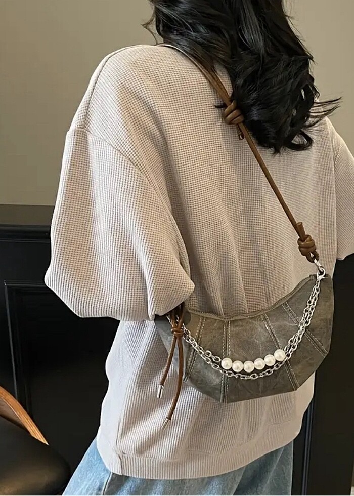 Kadın Kol Çantası - Görsel 2