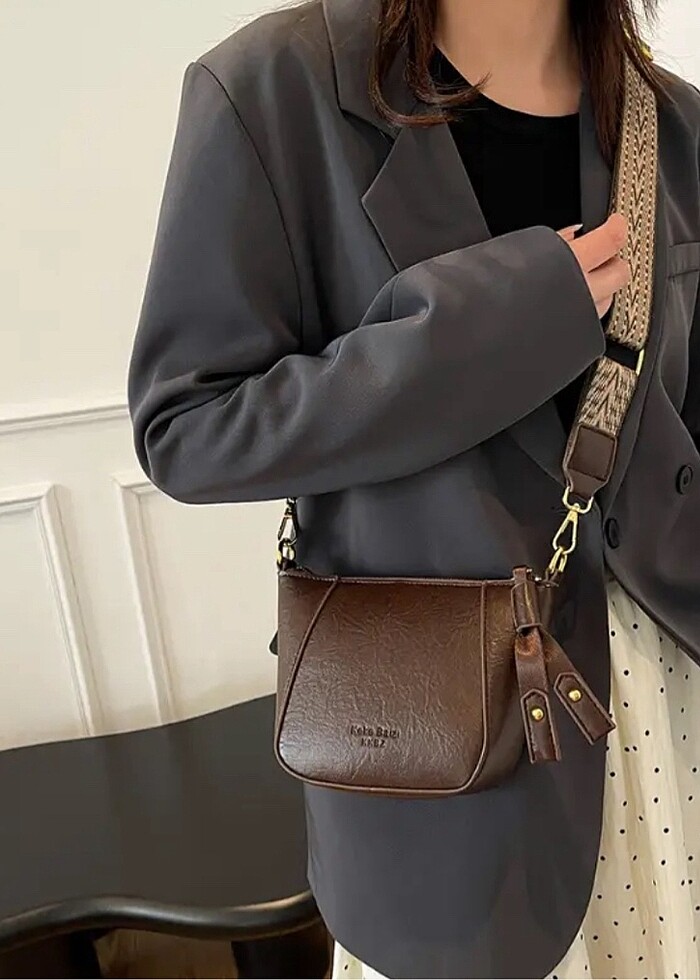 Kadın Kol Çantası - Görsel 3