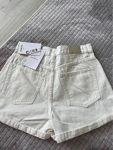 38 Beden Pull and bear mom jean şort