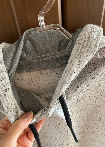 Gri Kapüşonlu Erkek Sweatshirt - Görsel 2