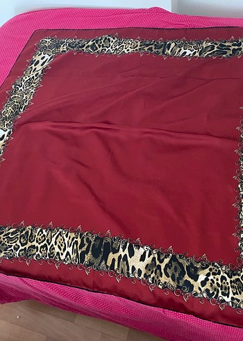 Bordo Eşarp