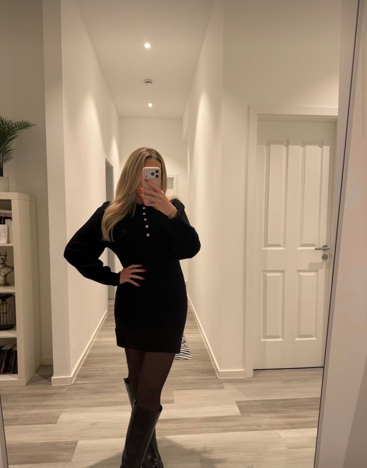 Düğmeli Siyah Mini Deri Elbise - Görsel 2