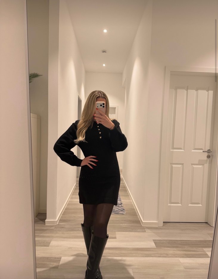 Düğmeli Siyah Mini Deri Elbise - Görsel 3