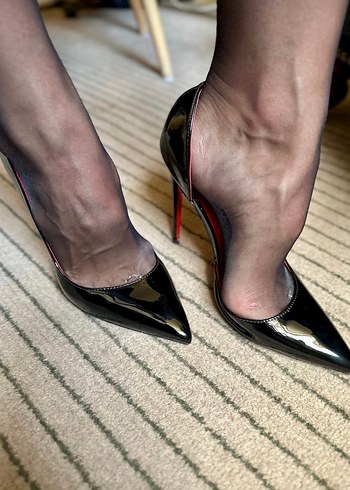 Siyah Parlak Rugan Stiletto Topuklu Kadın Ayakkabı - Görsel 2