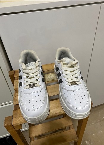 Adidas Spor ayakkabı