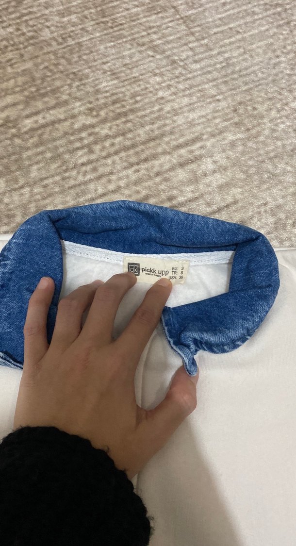 Kadın Beyaz Fermuarlı Baskılı Sweatshirt - Görsel 4