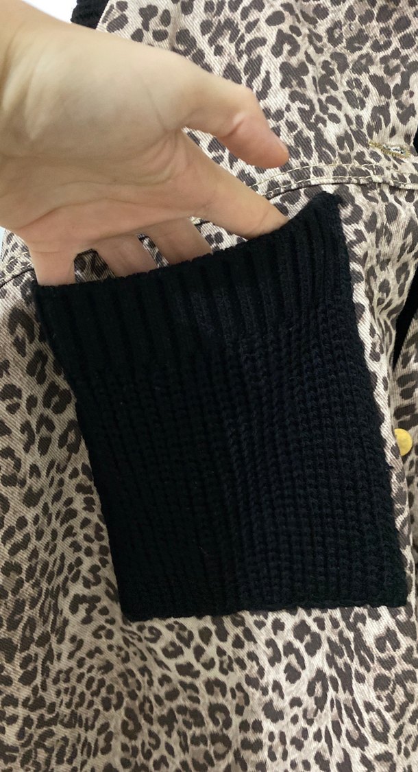 Leopar Desenli Düğmeli Triko Kadın Ceket - Görsel 3